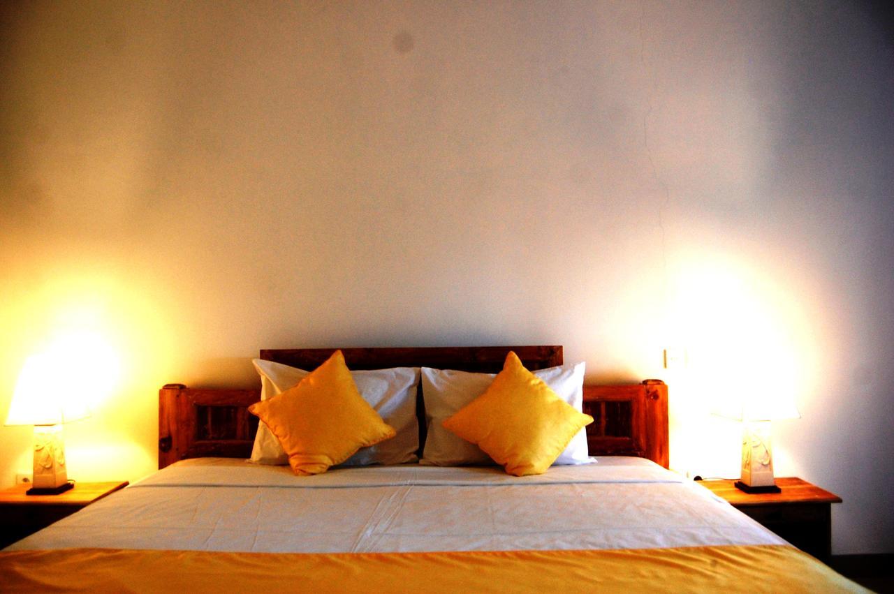 Pondok Alit Resort Seminyak  Exterior photo