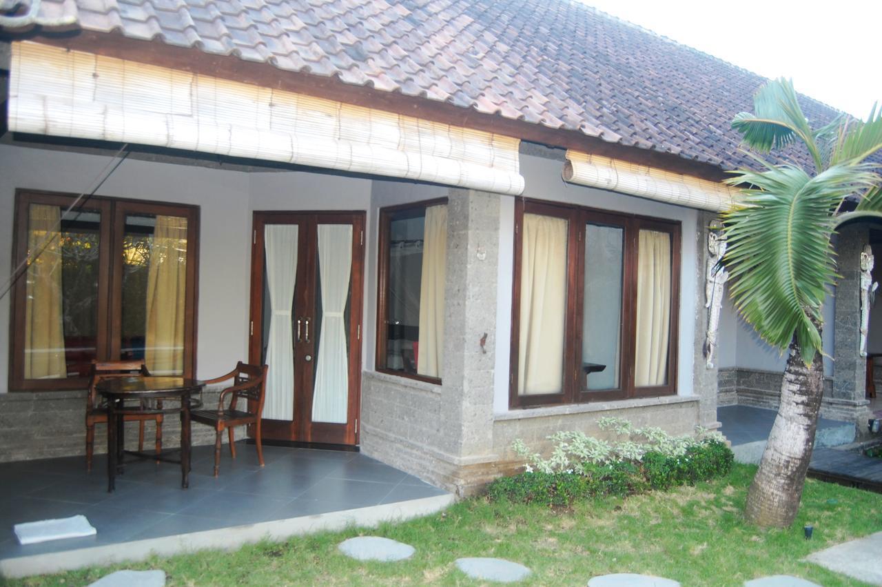 Pondok Alit Resort Seminyak  Exterior photo