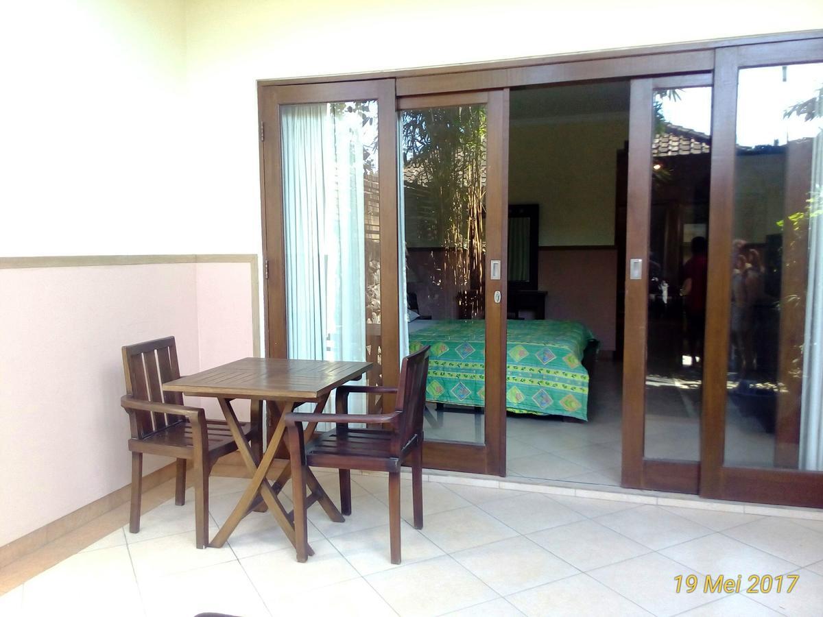 Pondok Alit Resort Seminyak  Exterior photo