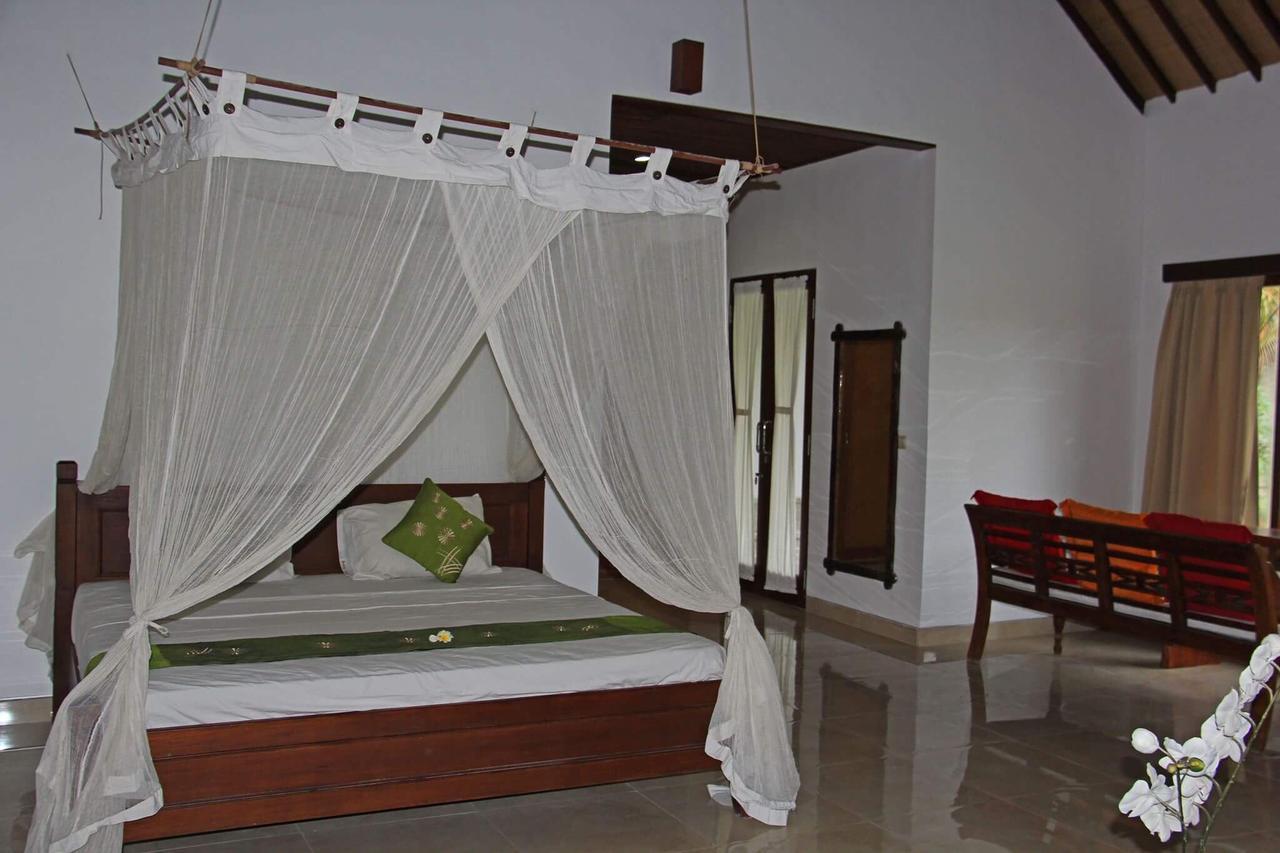 Pondok Alit Resort Seminyak  Exterior photo